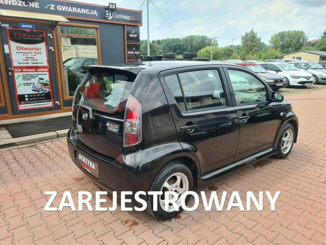 Daihatsu Sirion 1.5 benzyna / Zarejestrowany / Klima / Alu /