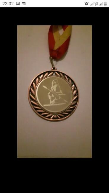 Medale zdobyte w kajakarstwie