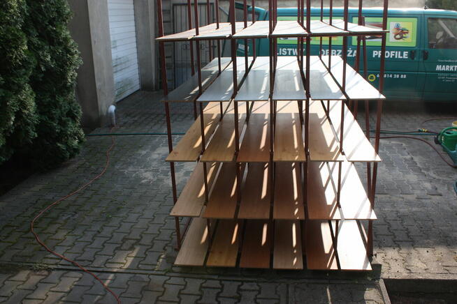 Sprzedam używany, spawany regał magazynowy