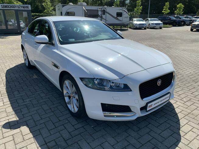 Jaguar XF 2.0d 241 KM