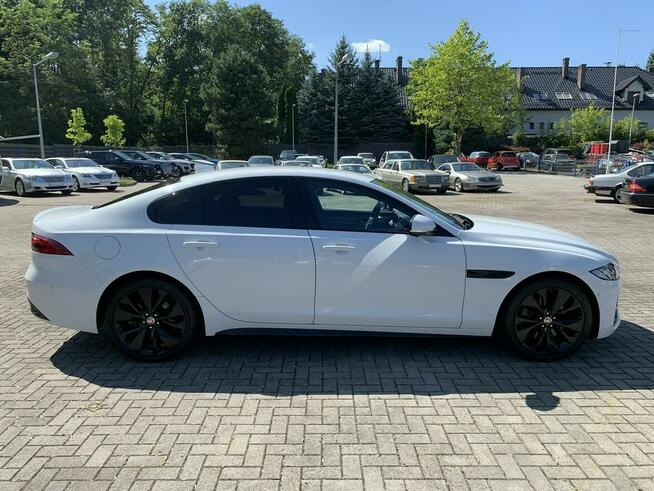 Jaguar XF 2.0 250 KM