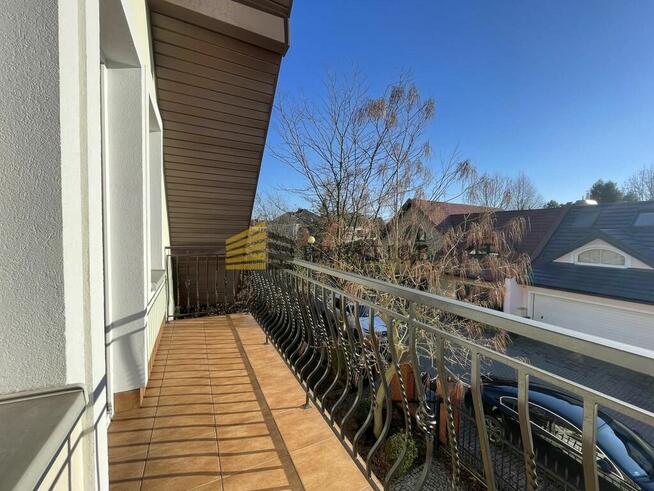 Elegancki przestronny dom