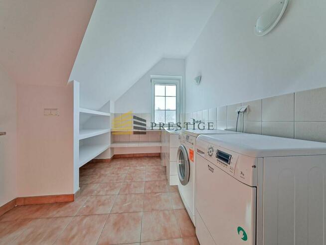 Elegancki przestronny dom