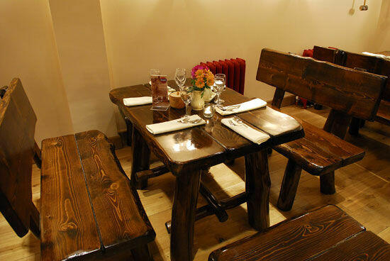 meble ogrodowe góralskie z drewna do altany