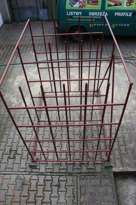 Sprzedam używany, spawany regał magazynowy