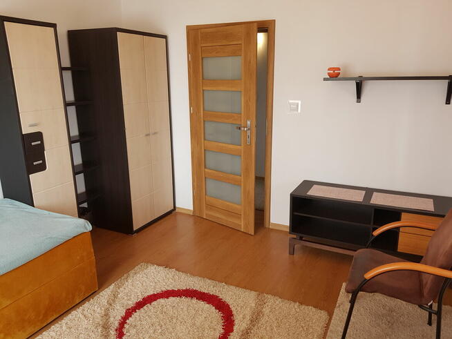 Pokoje komfortowe w domu-Centrum dla młodych osób /kursantów