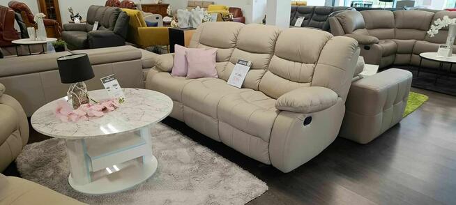 Elegancja i Komfort w Jednym! Regis II -