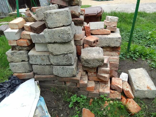 Cegły
