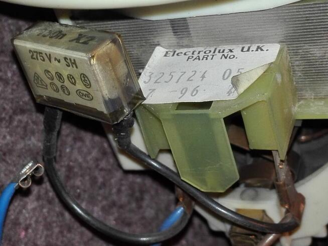 Electrolux Z1620 850W-1000W / silnik , zwijacz