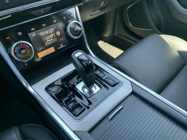 Jaguar XE 2.0L 204 KM, pierwszy właściciel, salon polska, bezwypadkowy