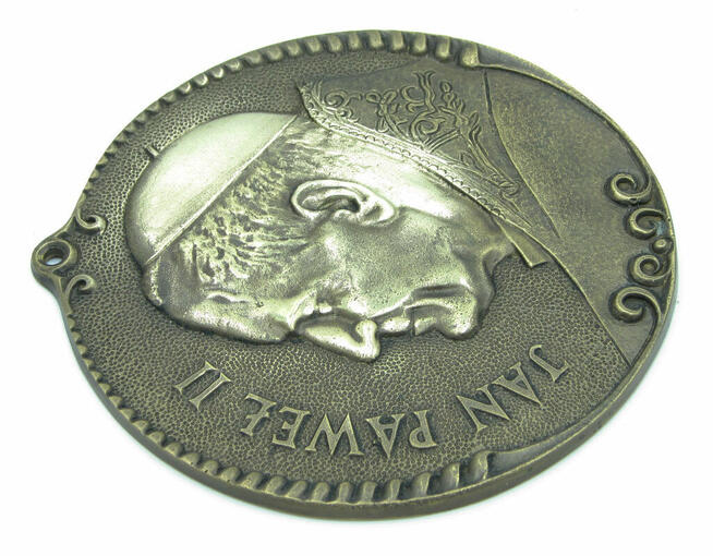 Duży medalion z papieżem mosiężny