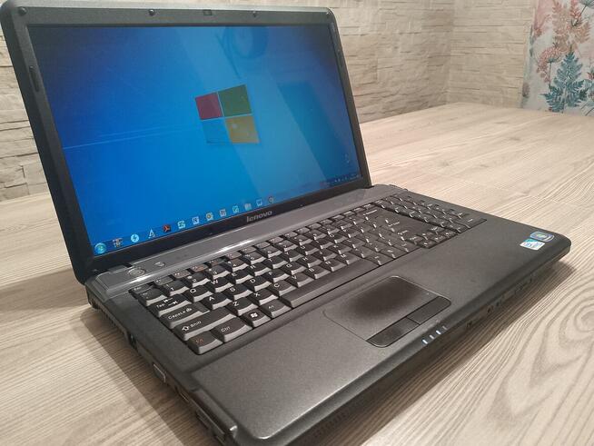 Lenovo G550