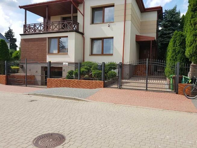 Pokoje komfortowe w domu-1 pietro, w Centrum Łomży