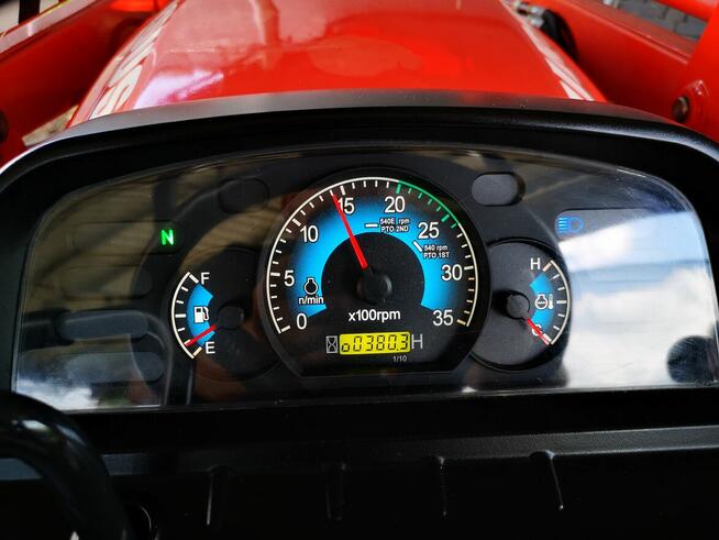 traktor ciągnik Ursus C335 B Branson F36