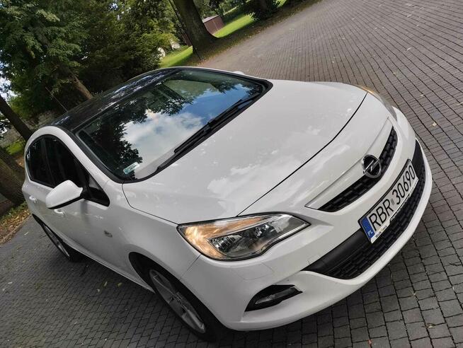 Opel Astra 1.4 2011