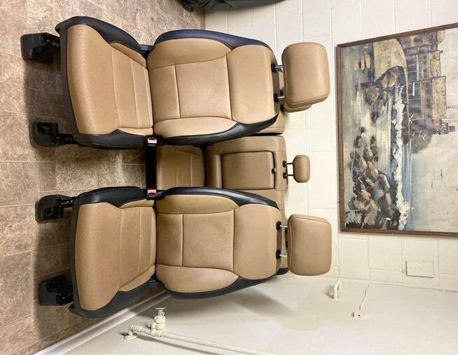 Skórzane fotele Forda Pickupa