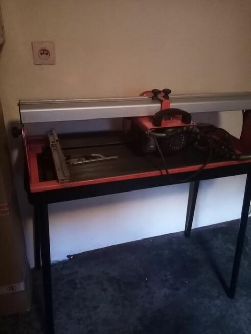 Sprzedam przecinarke do glazury.