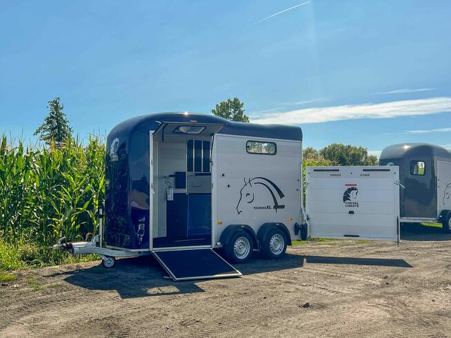 Przyczepa do koni aluminiowa Touring Cheval Liberte dmc 2600