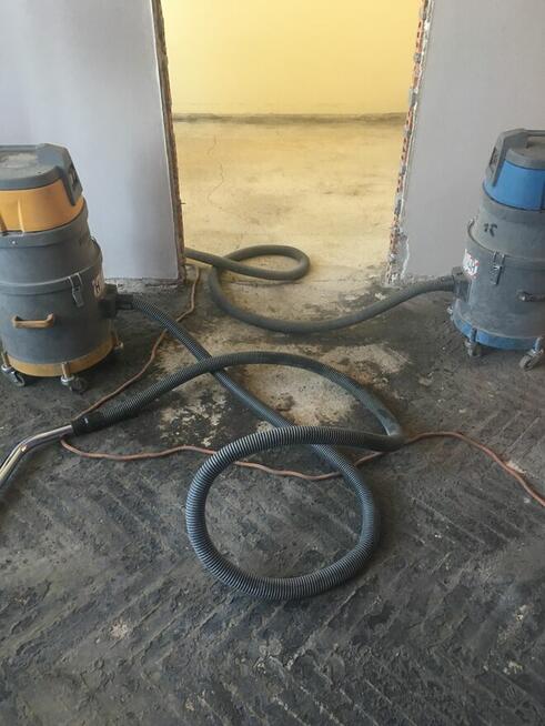 USUWANIE SUBITU kleju po parkiecie tel 500 20 50 20 WROCŁAW