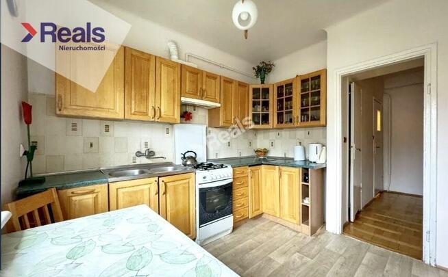 Ciekawe 2 pokoje w kamienicy Nowolipki.