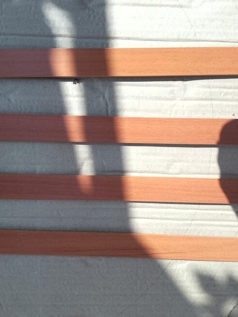 Ścianki lamelowe listwy przypodłogowe ścienne, sufitowe tani