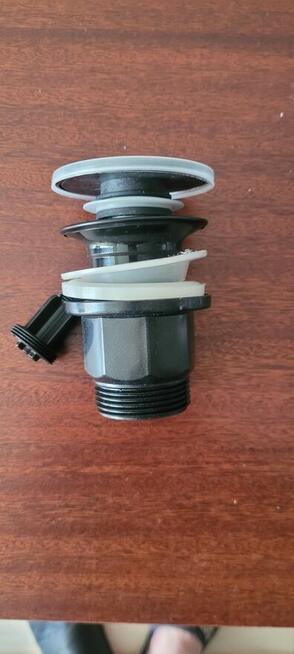 Zawór korek do odpływu automatyczny