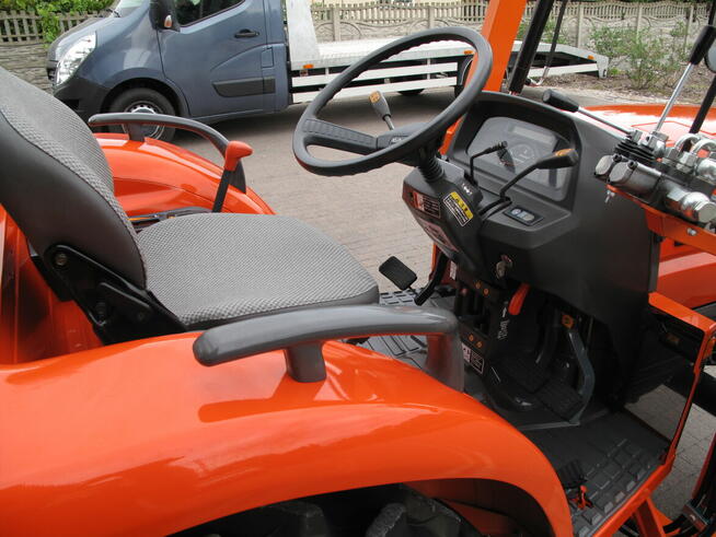 Mini traktorek Kubota KL23 4X4 23KM Ogrodniczy Nowy Ładowacz