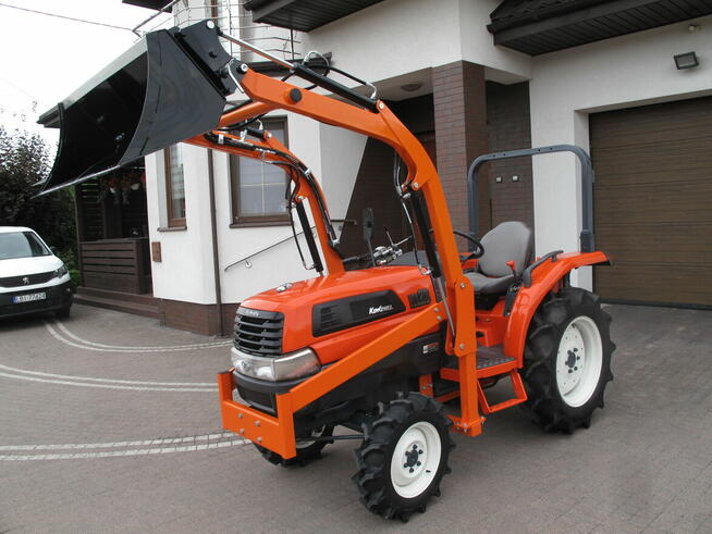 Mini traktorek Kubota KL23 4X4 23KM Ogrodniczy Nowy Ładowacz