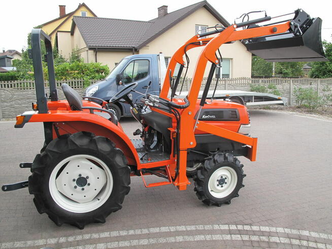 Mini traktorek Kubota KL23 4X4 23KM Ogrodniczy Nowy Ładowacz