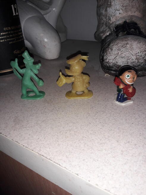 Figurki różne rodzaje