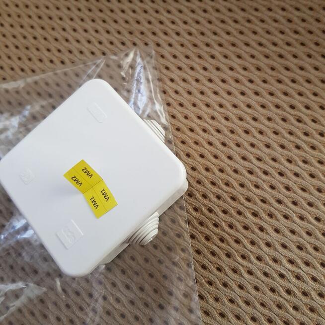 Puszka n/t 80x80x42, IP55, biała Fast‑Box F3