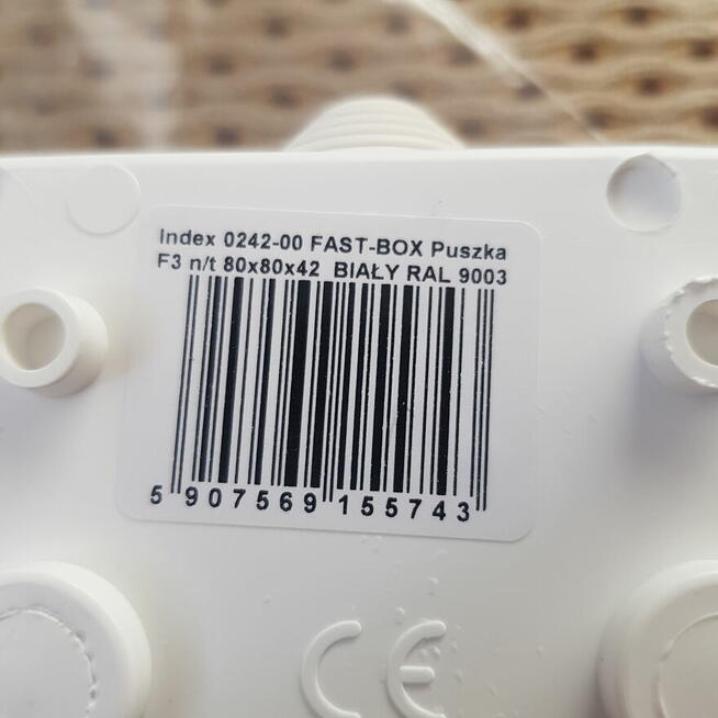Puszka n/t 80x80x42, IP55, biała Fast‑Box F3