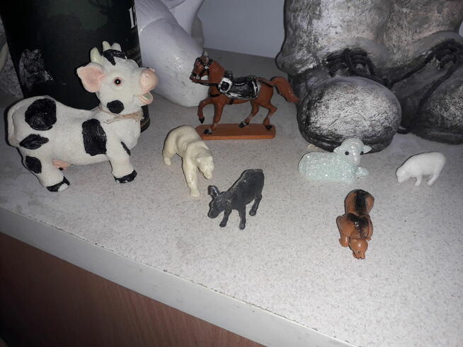 Figurki różne rodzaje