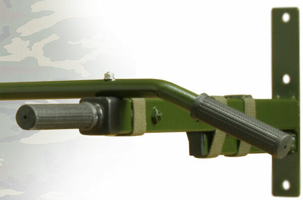 drążek do podciągania, stylizowany, mocna konstrukcja.