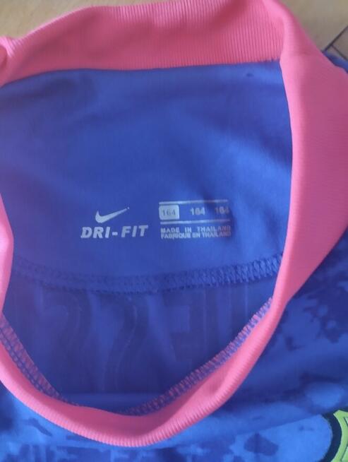 Sprzedam koszulkę FC Barcelona Messi Nike