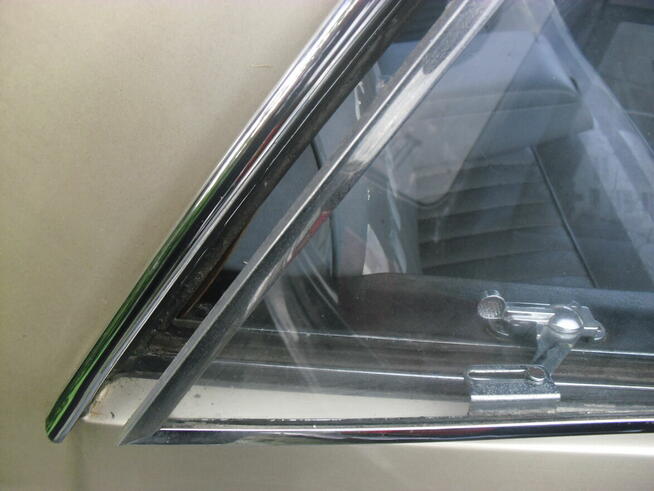 JAGUAR Daimler - 1981 4,2 benz. 208 KM 6-OSOBOWY-NIE ROLLS