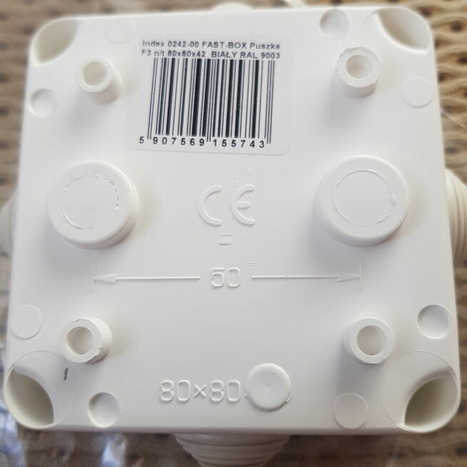 Puszka n/t 80x80x42, IP55, biała Fast‑Box F3
