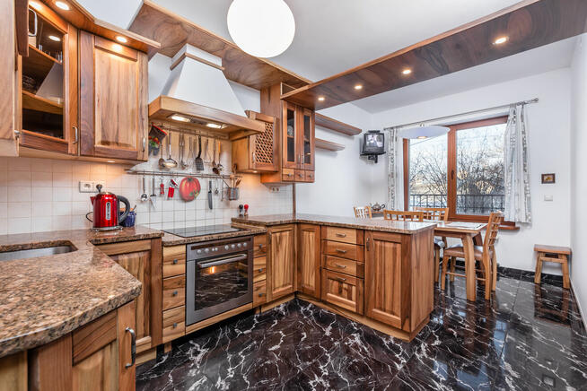 Do wynajęcia duży, samodzielny pokój – cisza, Wola Justowska