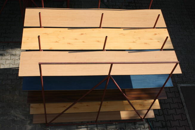 Sprzedam używany, spawany regał magazynowy