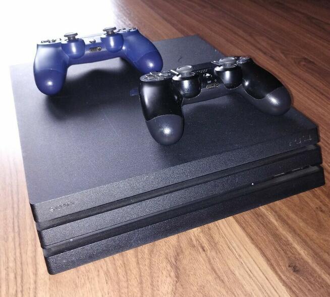 Konsola PlayStation 4PRO 1Tb