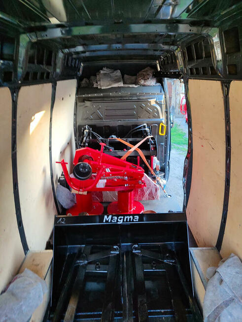 Transport przeprowadzki laweta Niemcy Holandia przewozy