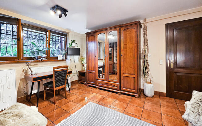 Do wynajęcia duży, samodzielny pokój – cisza, Wola Justowska