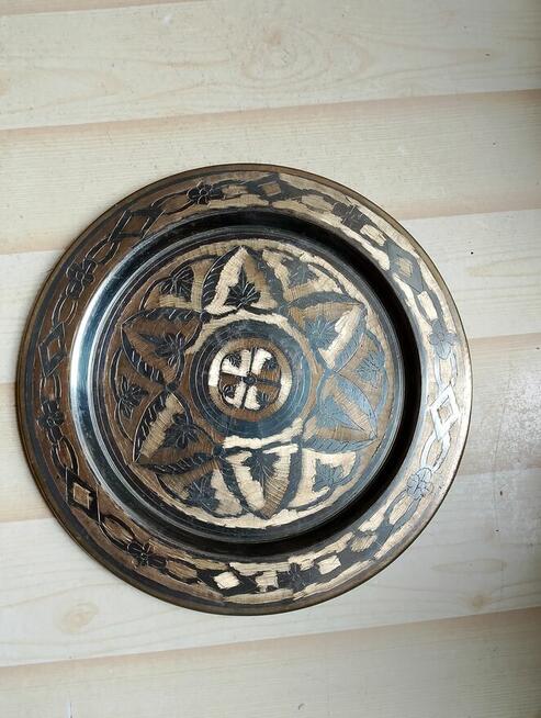 Stary wyrób, nie znam pochodzenia.