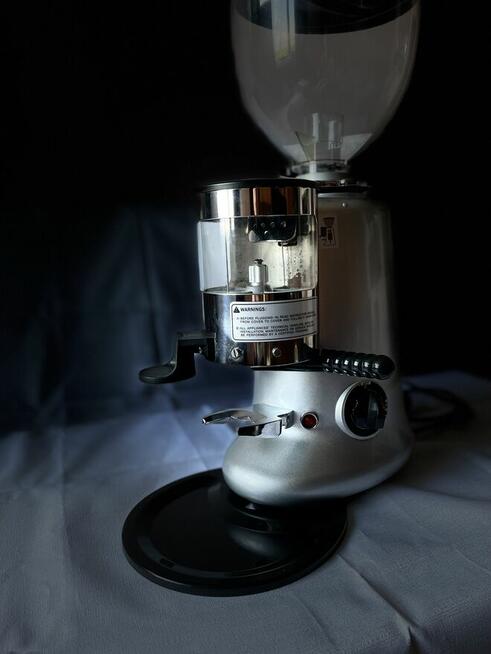 Sprzedam profesjonalny młynek do kawy