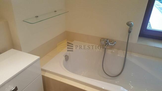 Dom Warszawa Wilanów, Zawady