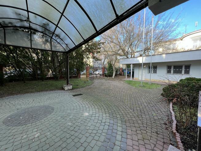 Dom Warszawa Praga-Południe, Saska Kępa