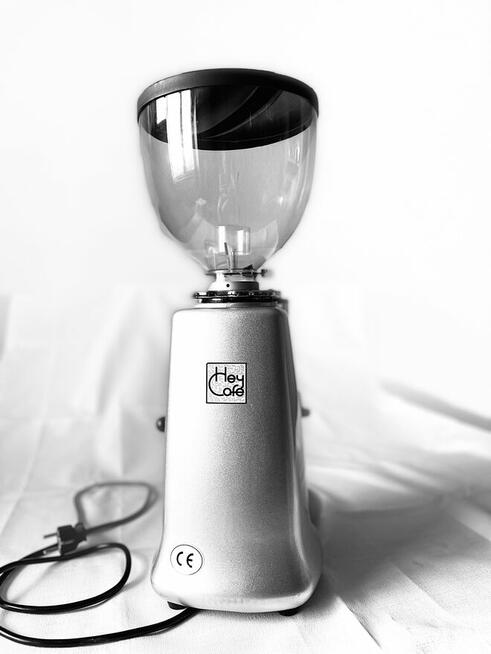 Sprzedam profesjonalny młynek do kawy