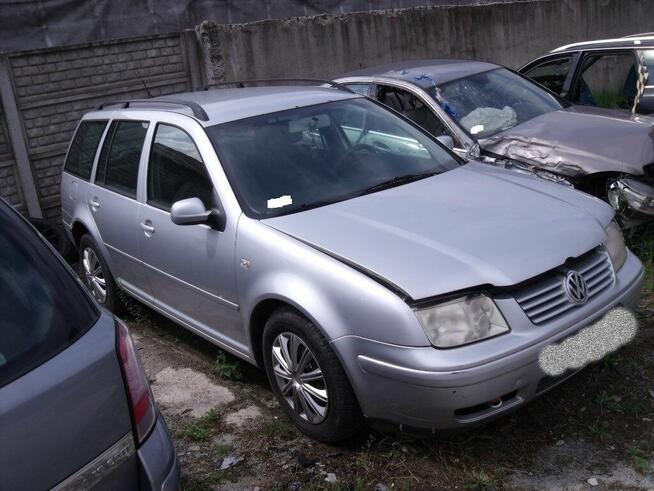 Volkswagen Bora kombi 1.9 TDI 130 KM 2001 r. na części