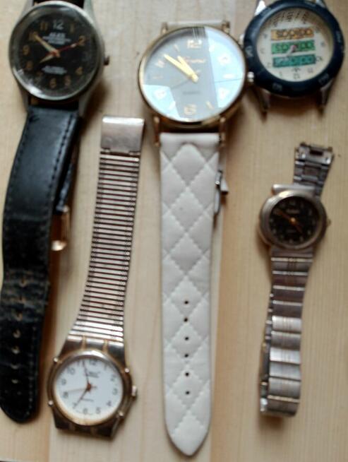 Zestaw zegarków dla kolekcjonera.