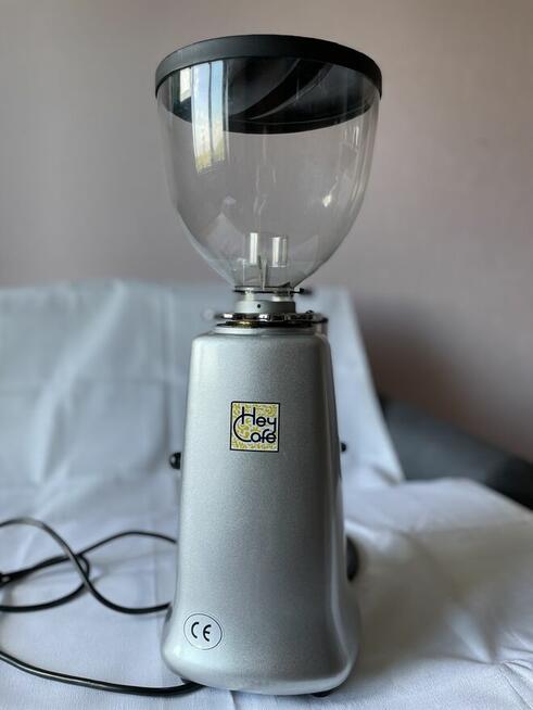 Sprzedam profesjonalny młynek do kawy